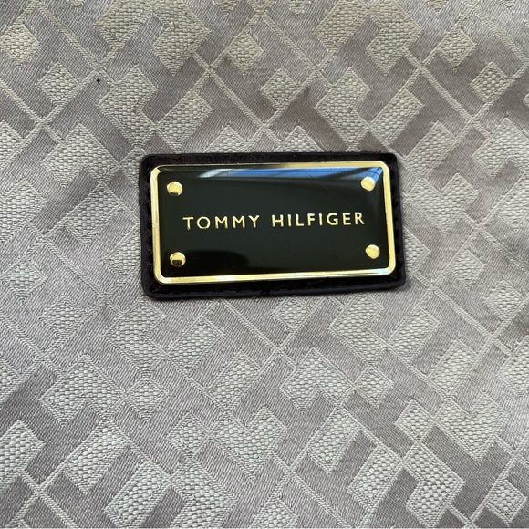 👜 tommy hilfiger bag 👜 - Picture 3 of 9